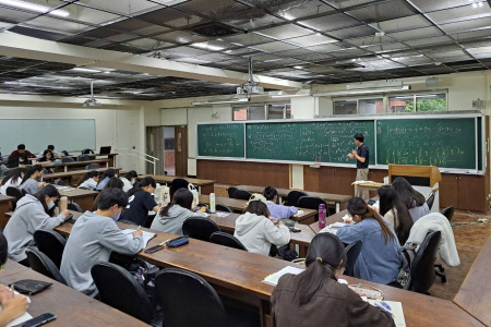 基礎必修/微積分及實習(下)/胡毓彬老師