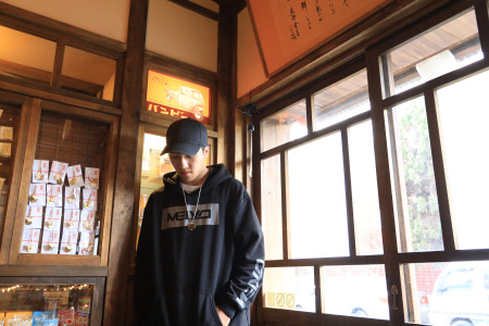 學111級/謝宗諺/攝影/男排隊長