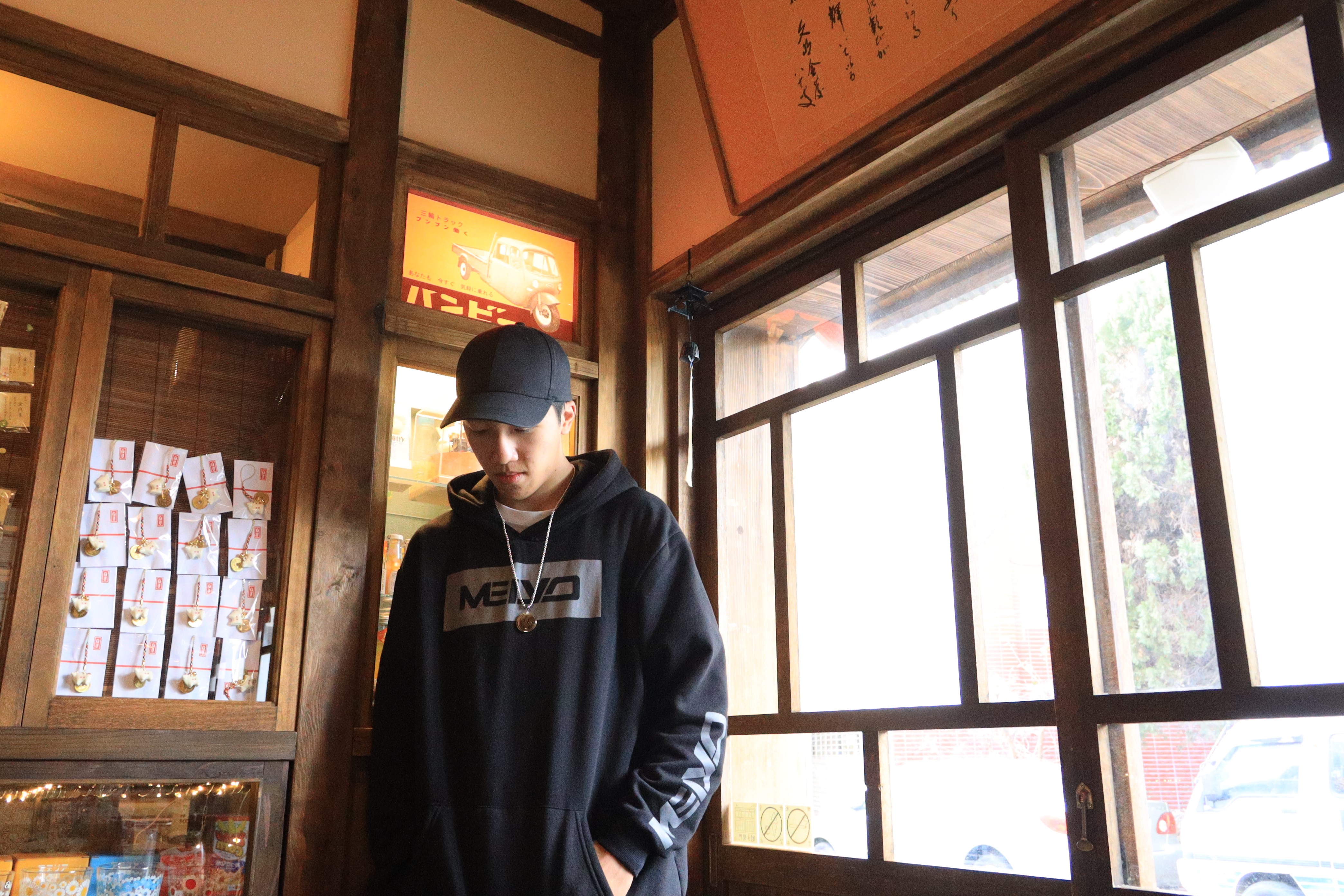 學111級/謝宗諺/攝影/男排隊長